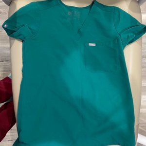 Figs Catarina One Pocket Scrub Top Emerald Green